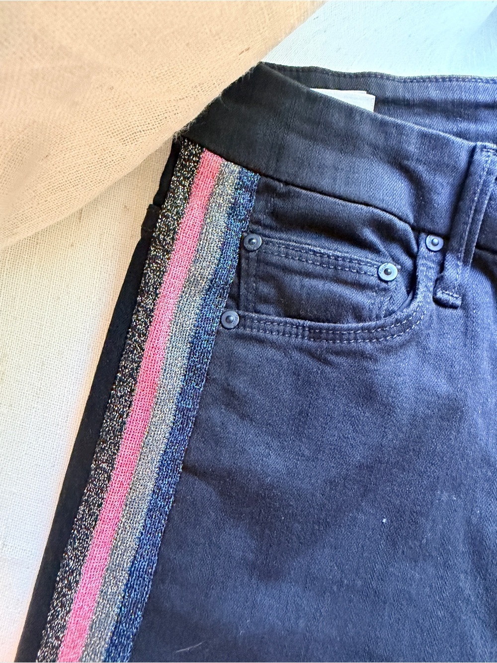 MOTHER Guilty Glitter Racer High Waisted Looker Ankle Fray Jeans 25 - Picture 3 of 16